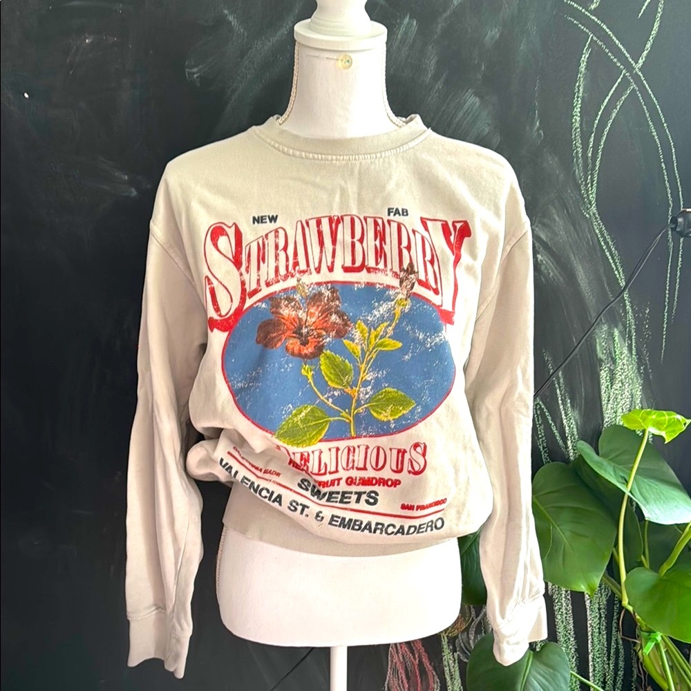Urban Outfitters Cream Sweatshirt